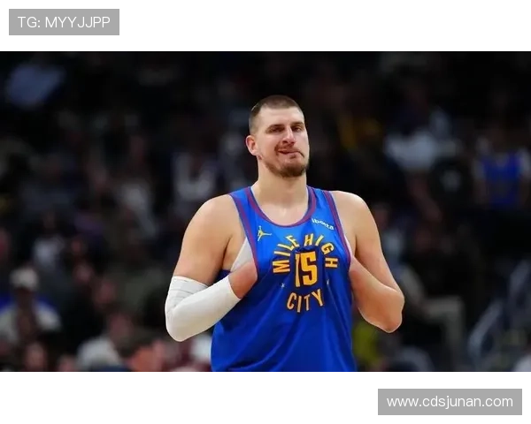 约基奇四天三赛轰79分53板48助创纪录 约基奇四天三赛轰79分53板48助创纪录